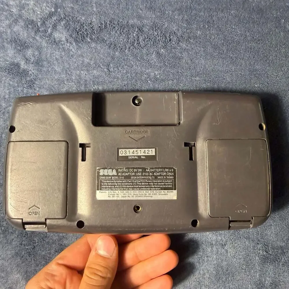 Sega Game Gear Model 2110 UNTESTED NO POWER CORD